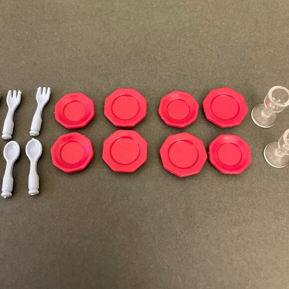 Playmobil Geobra 3968 Utensils Plates Cups Replacement Add-on Parts Pieces - Picture 4 of 5